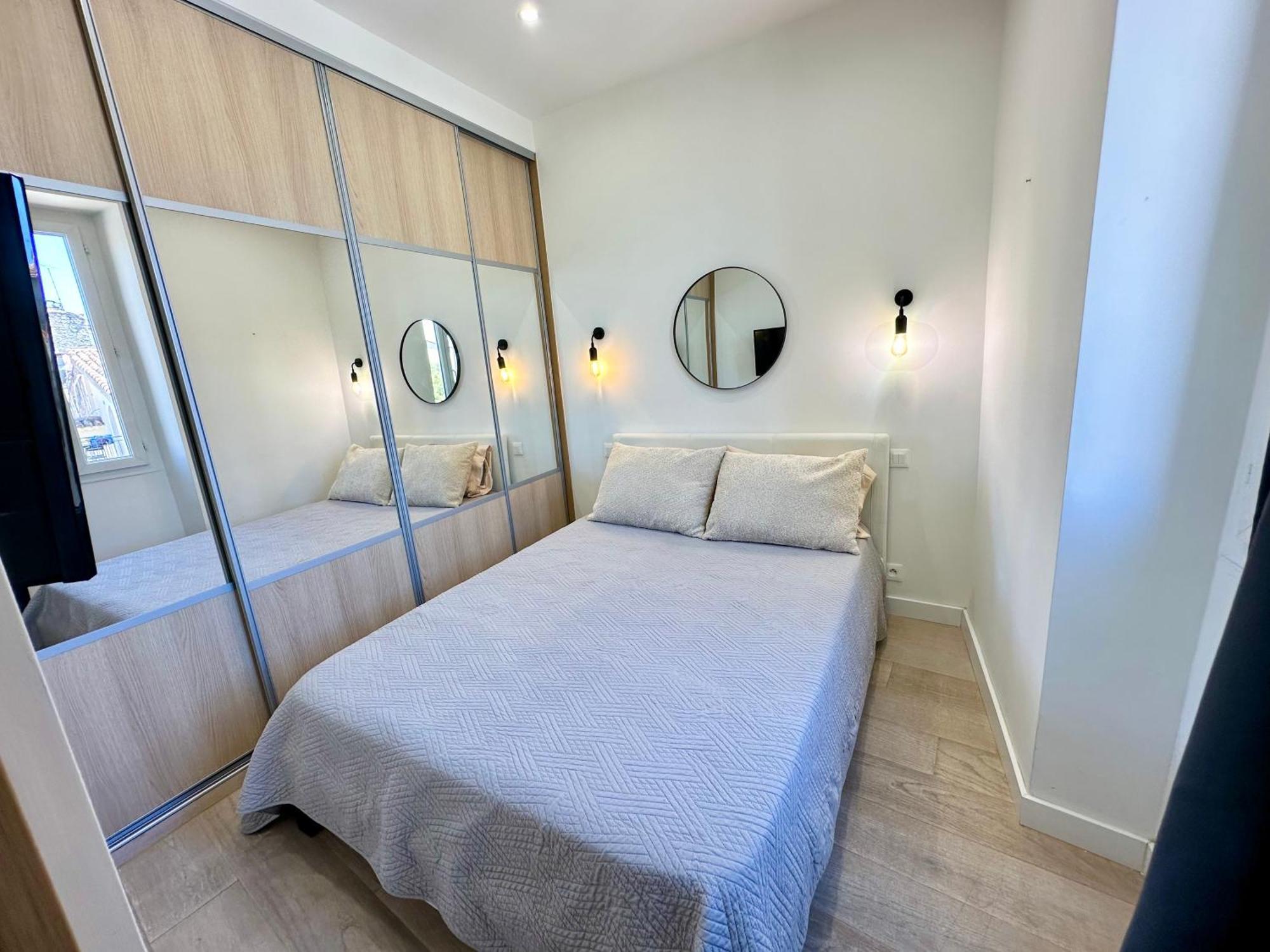 Gorgeous Brand New 2 Bedrooms Антиб Екстериор снимка