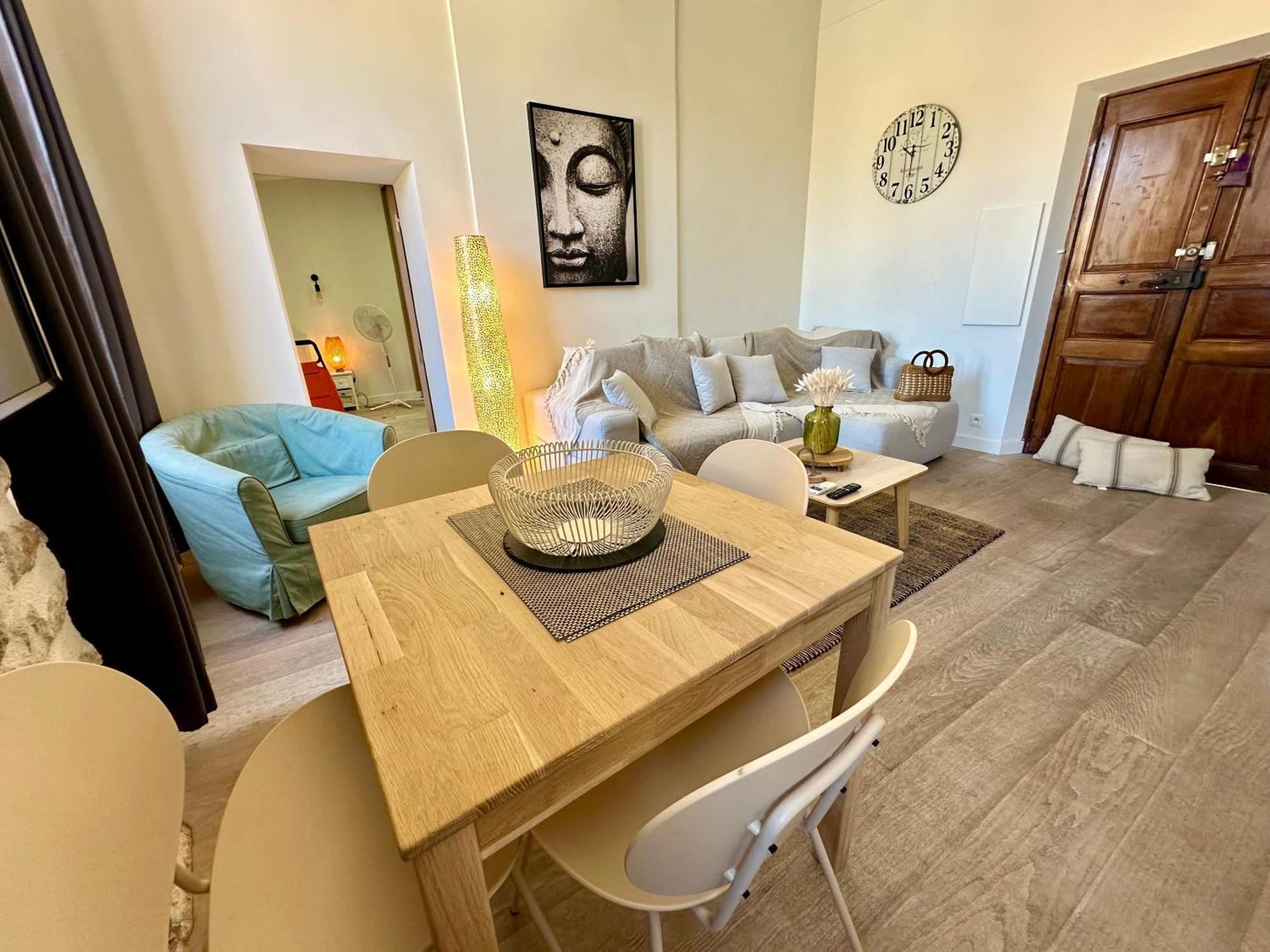 Gorgeous Brand New 2 Bedrooms Антиб Екстериор снимка